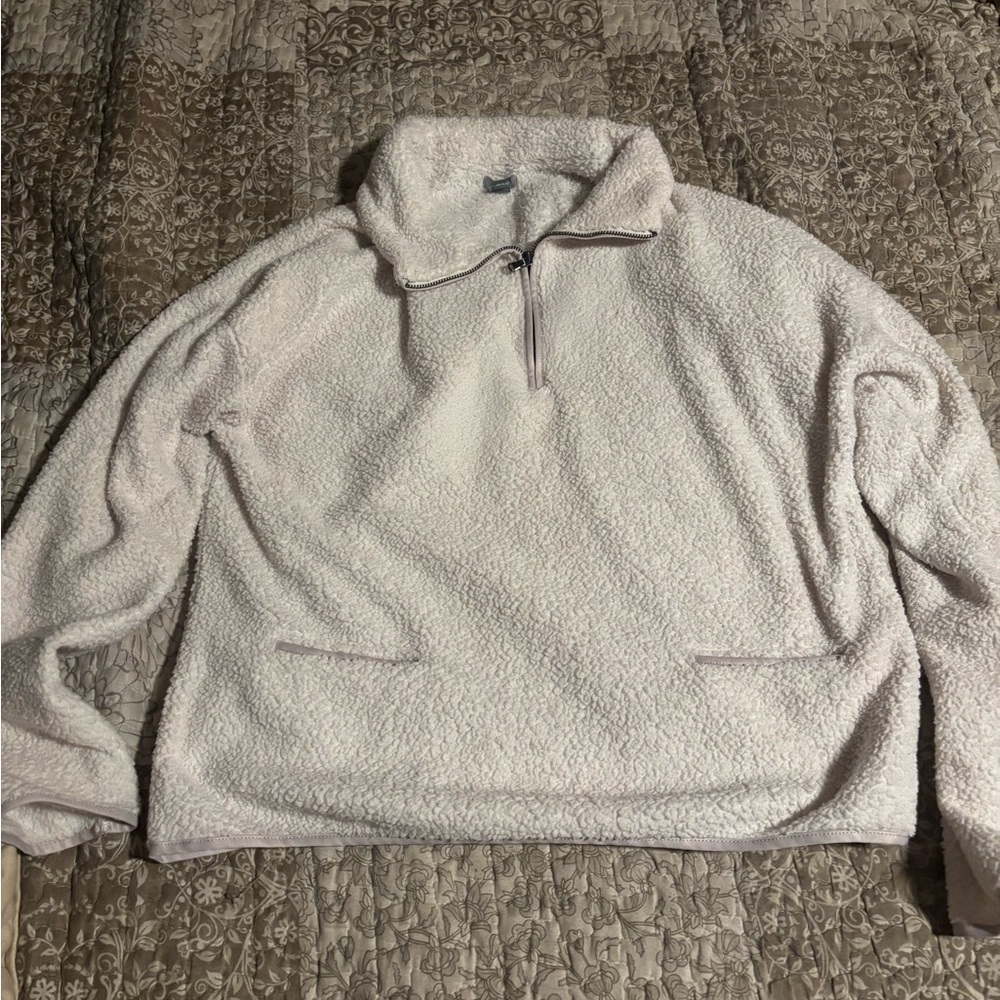 Aerie Women's Cream Zip-Up Sweater